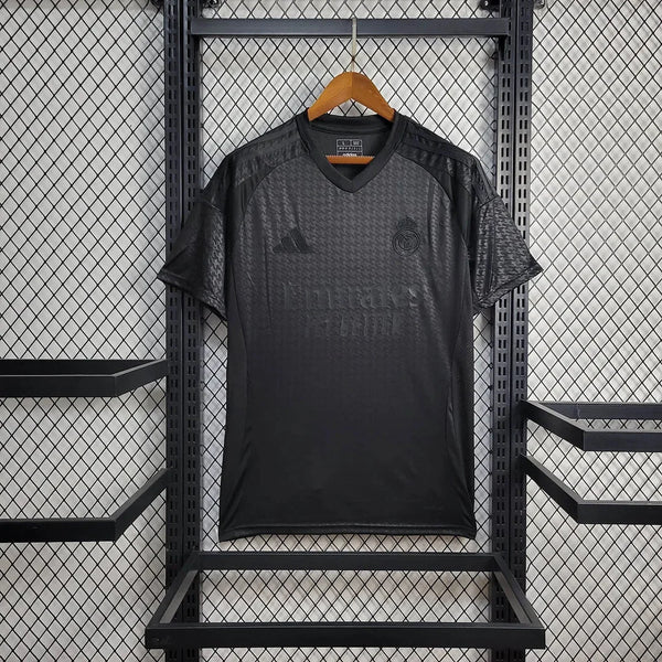 Real Madrid 2024 Blacked Out Como Phantom Special Jersey
